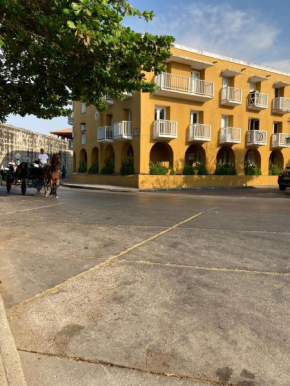 Happy tours apartments